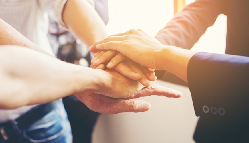 Đồng hành cùng cộng đồng